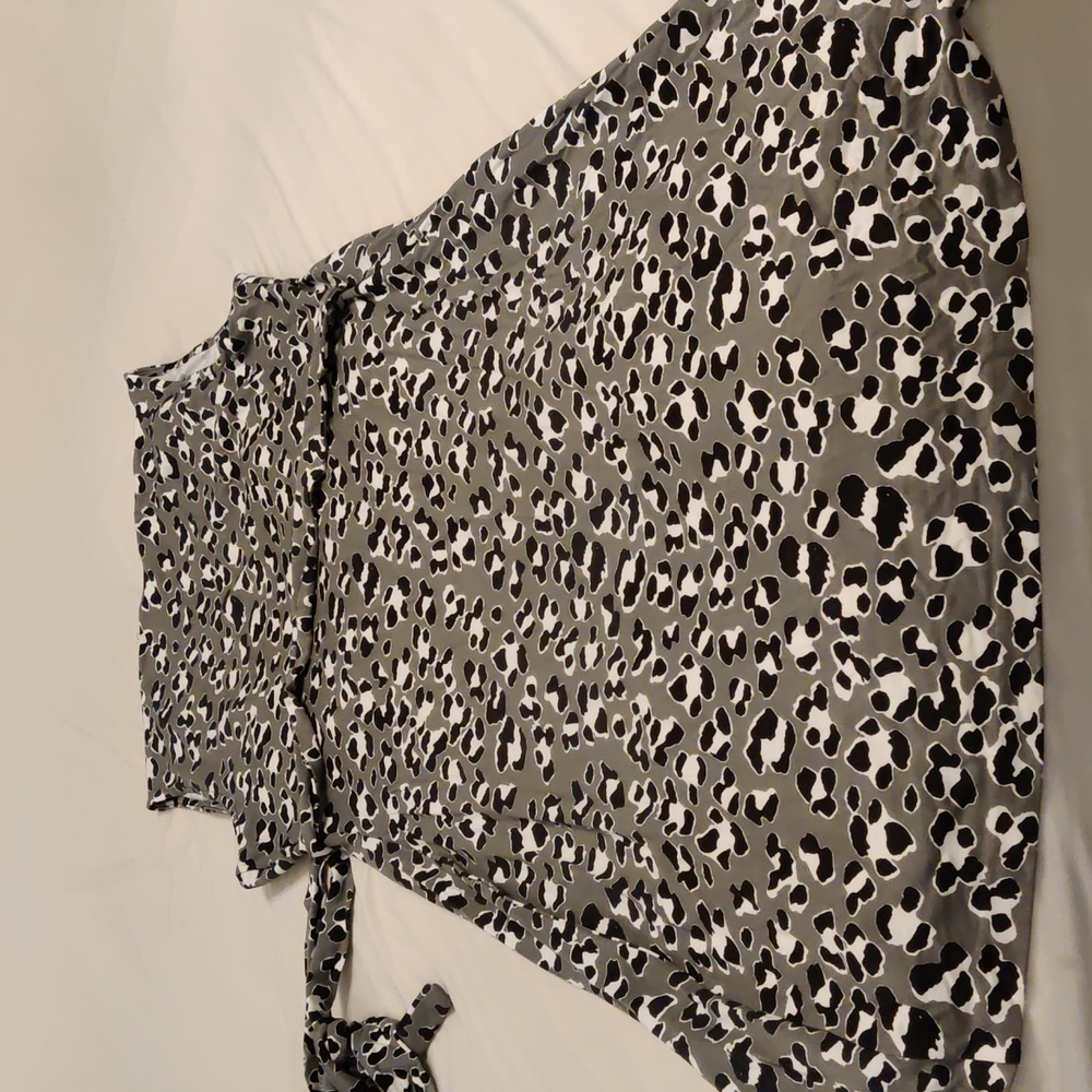 Diane Von Furstenberg Wrap Dress - Picture 6 of 11